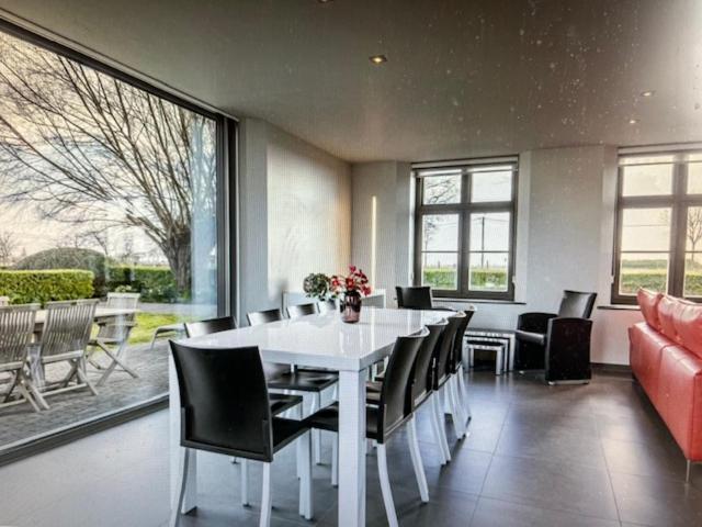 Schravenhoek Met Indoorzwembad En Sauna Veurne Εξωτερικό φωτογραφία