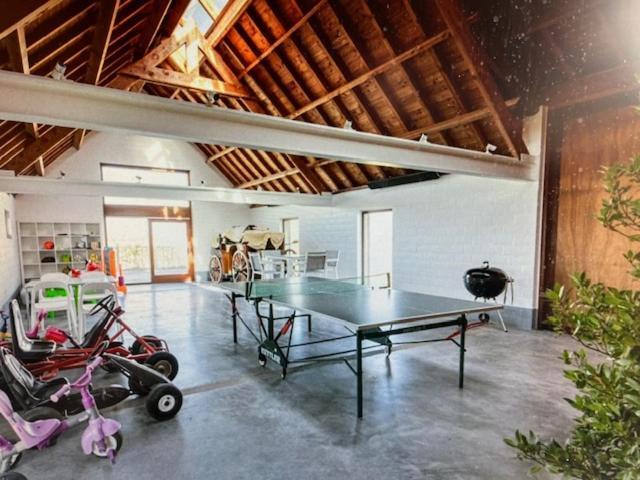 Schravenhoek Met Indoorzwembad En Sauna Veurne Εξωτερικό φωτογραφία