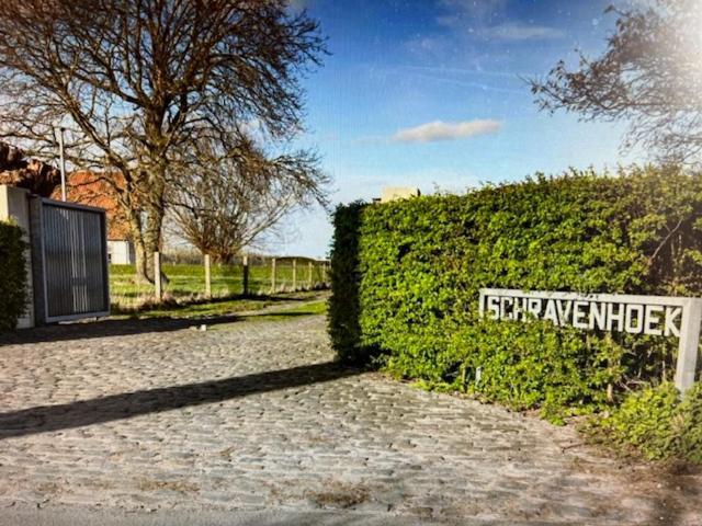 Schravenhoek Met Indoorzwembad En Sauna Veurne Εξωτερικό φωτογραφία