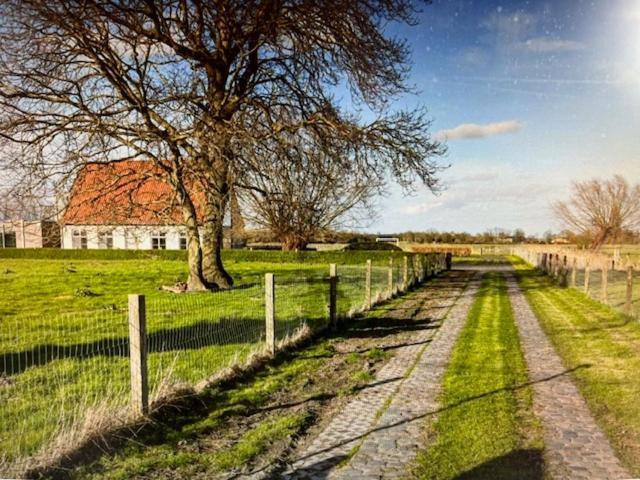 Schravenhoek Met Indoorzwembad En Sauna Veurne Εξωτερικό φωτογραφία